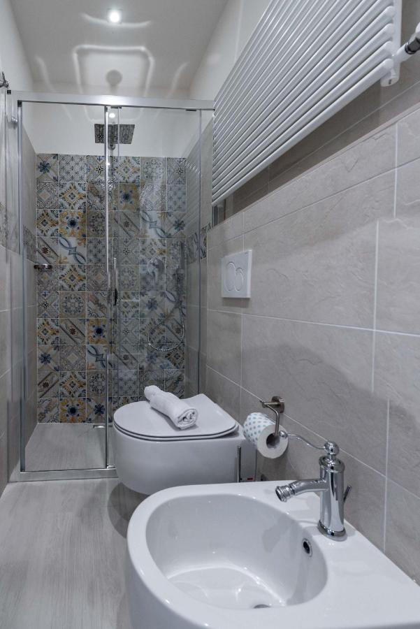 Realkasa City Center Flat Bologna Bagian luar foto